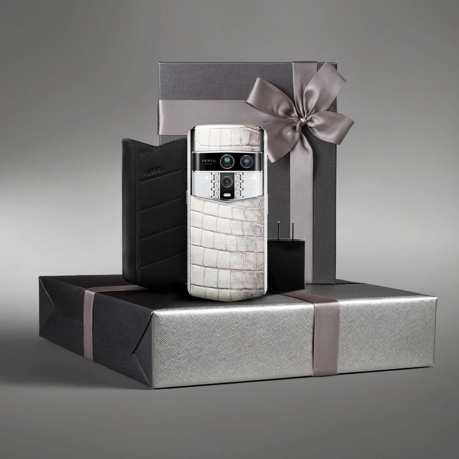 Agent Q Himalaya Alligator Collector’s Edition